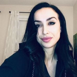 Meet your Posher, Ada